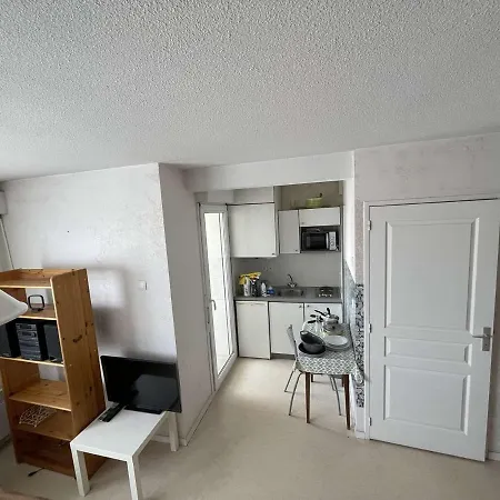 Studio La Rochelle, 1 Piece, 2 Personnes - Fr-1-246-623 Apartman *