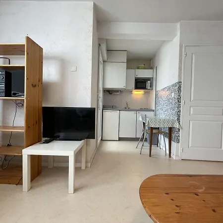 Apartman Studio La Rochelle, 1 Piece, 2 Personnes - Fr-1-246-623